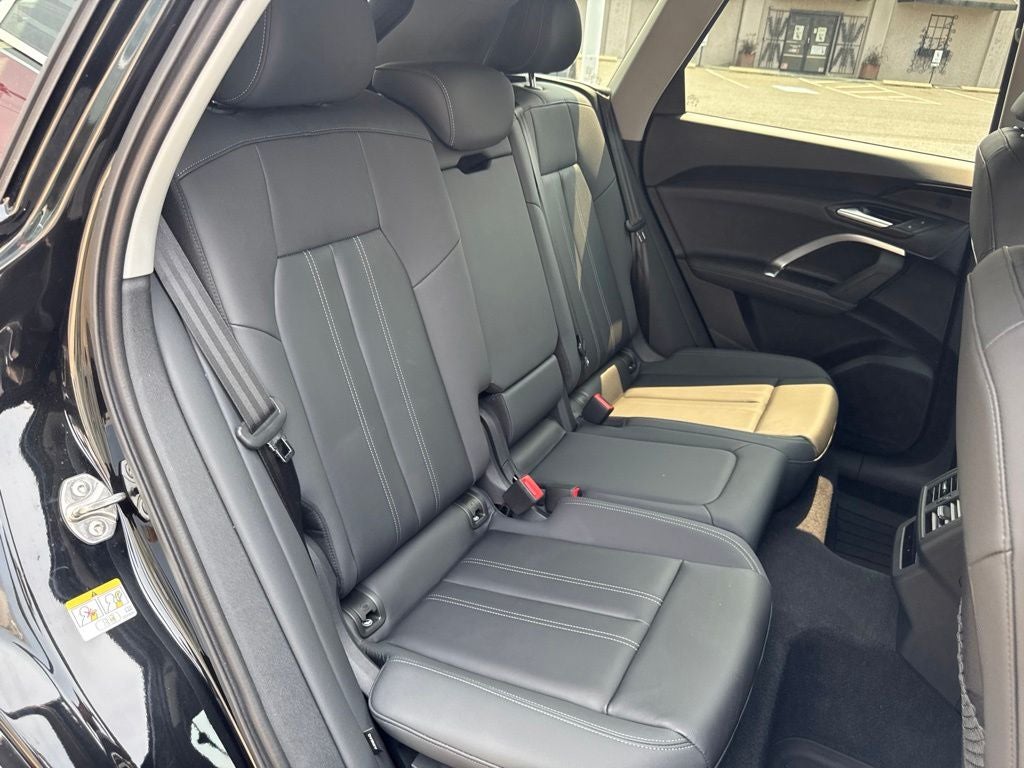 2025 Audi Q5 2.0T Premium quattro