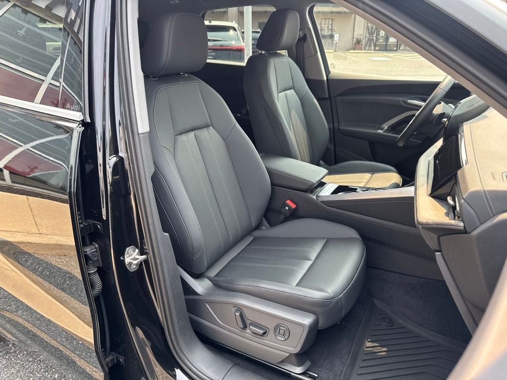 2025 Audi Q5 2.0T Premium quattro