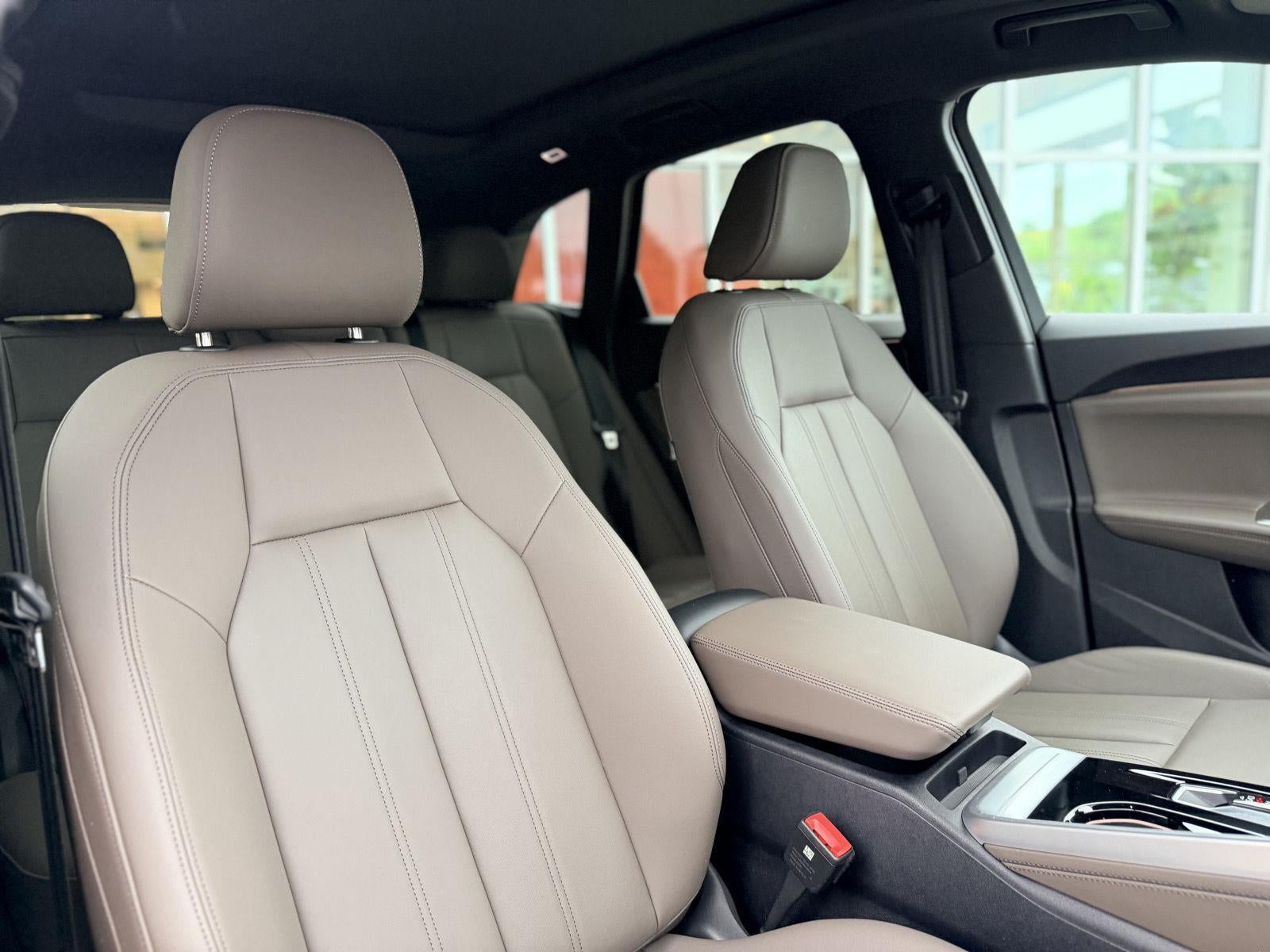 2025 Audi Q5 Premium