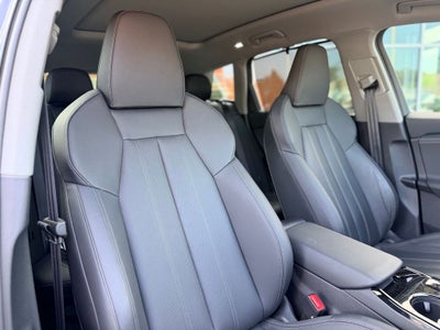 2025 Audi Q6 e-tron Premium Plus quattro