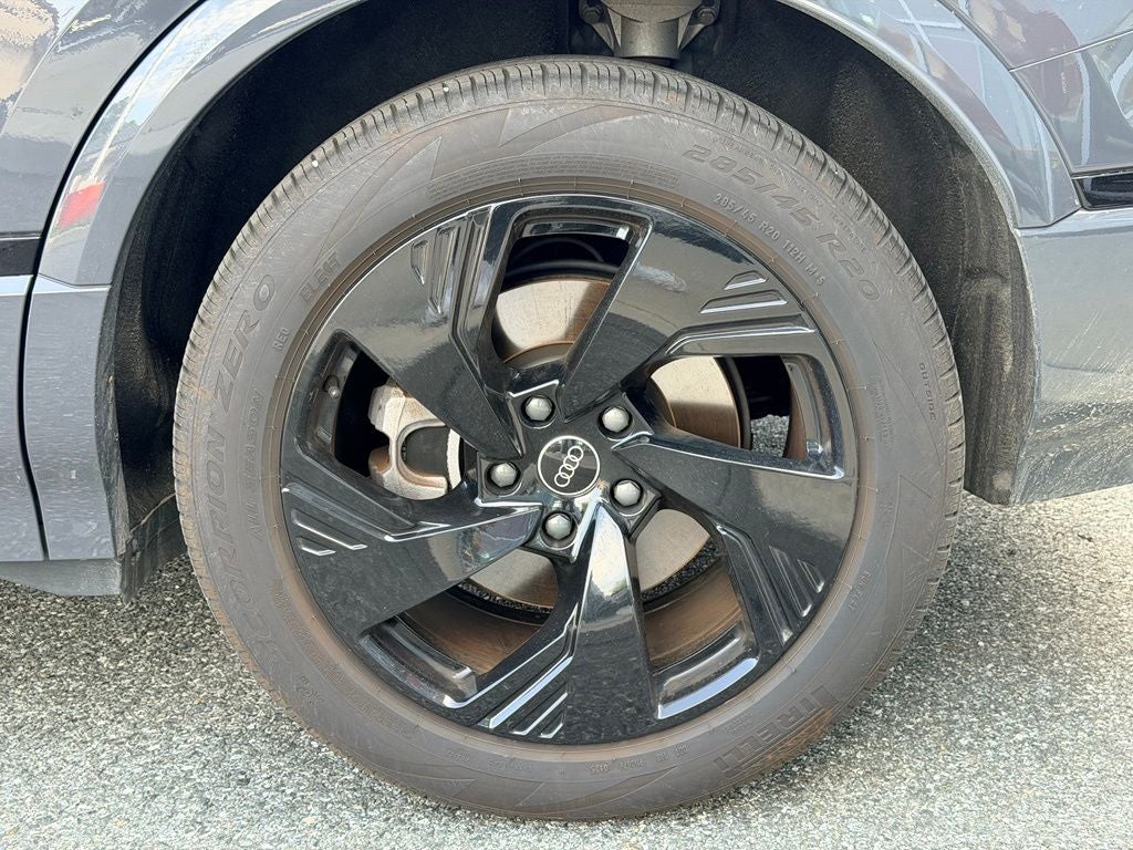 2025 Audi Q6 e-tron Premium Plus quattro