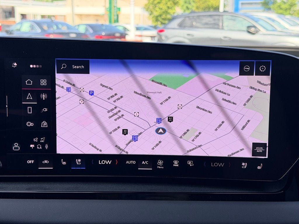 2025 Audi Q6 e-tron Premium Plus quattro