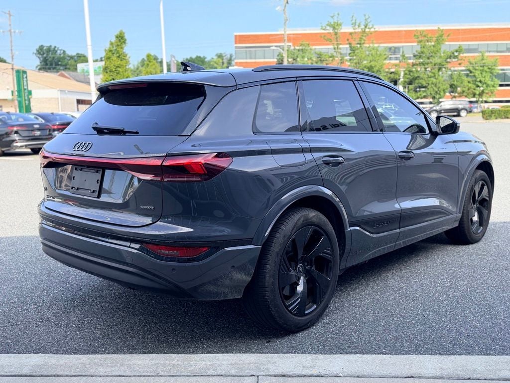 2025 Audi Q6 e-tron Premium Plus quattro