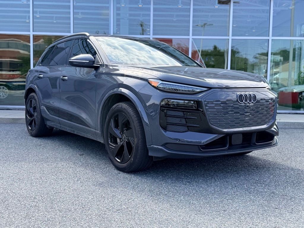 2025 Audi Q6 e-tron Premium Plus quattro