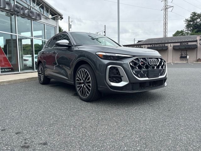 2026 Audi SQ5 Premium Plus quattro