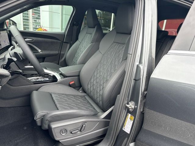2026 Audi SQ5 Premium Plus quattro