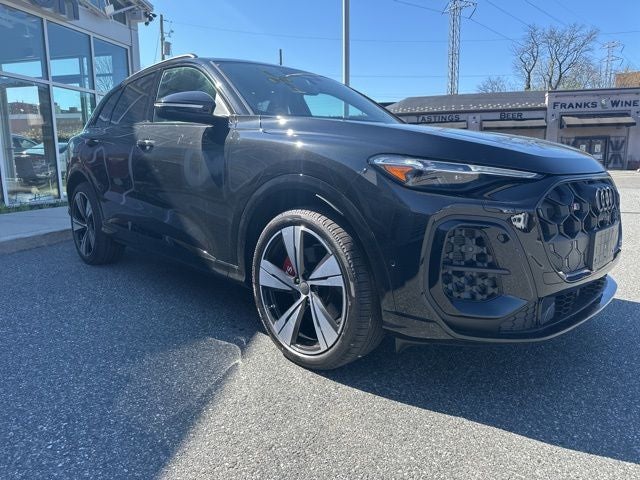 2026 Audi SQ5 Premium Plus quattro
