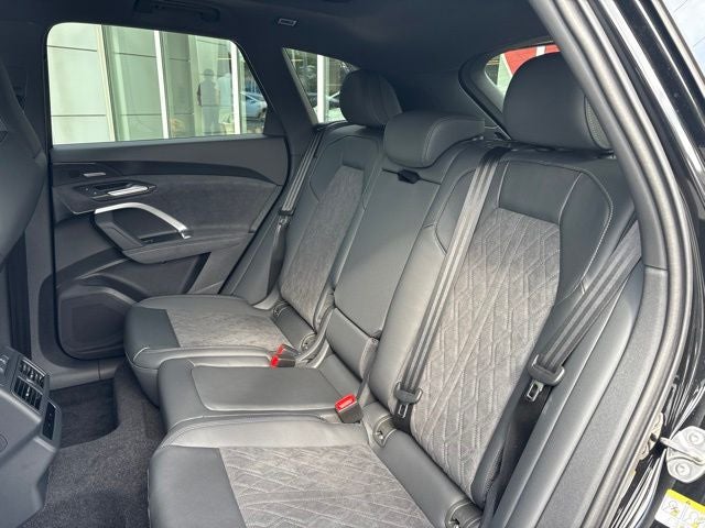 2026 Audi SQ5 Premium Plus quattro