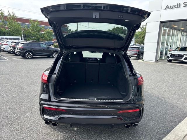 2026 Audi SQ5 Premium Plus quattro