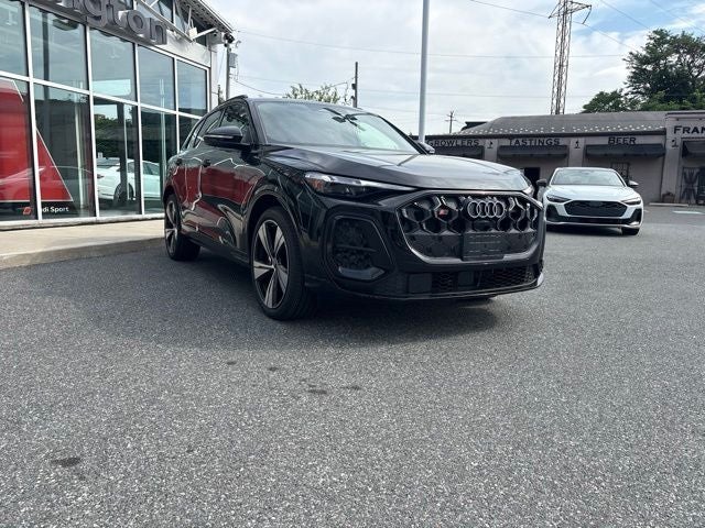 2026 Audi SQ5 Premium Plus quattro