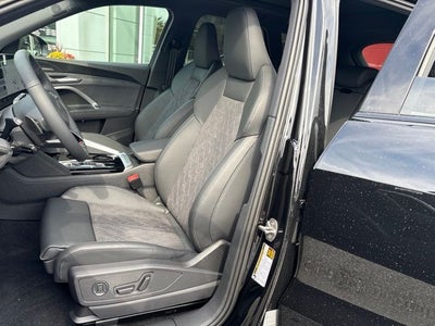 2026 Audi SQ5 Premium Plus quattro