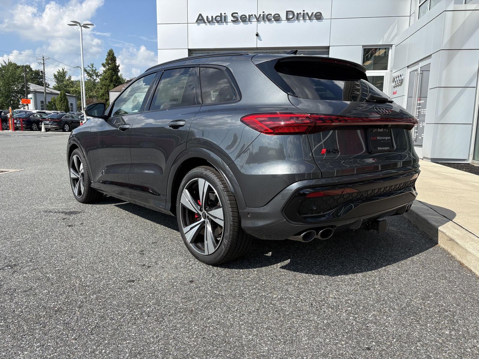 2026 Audi SQ5 Premium Plus