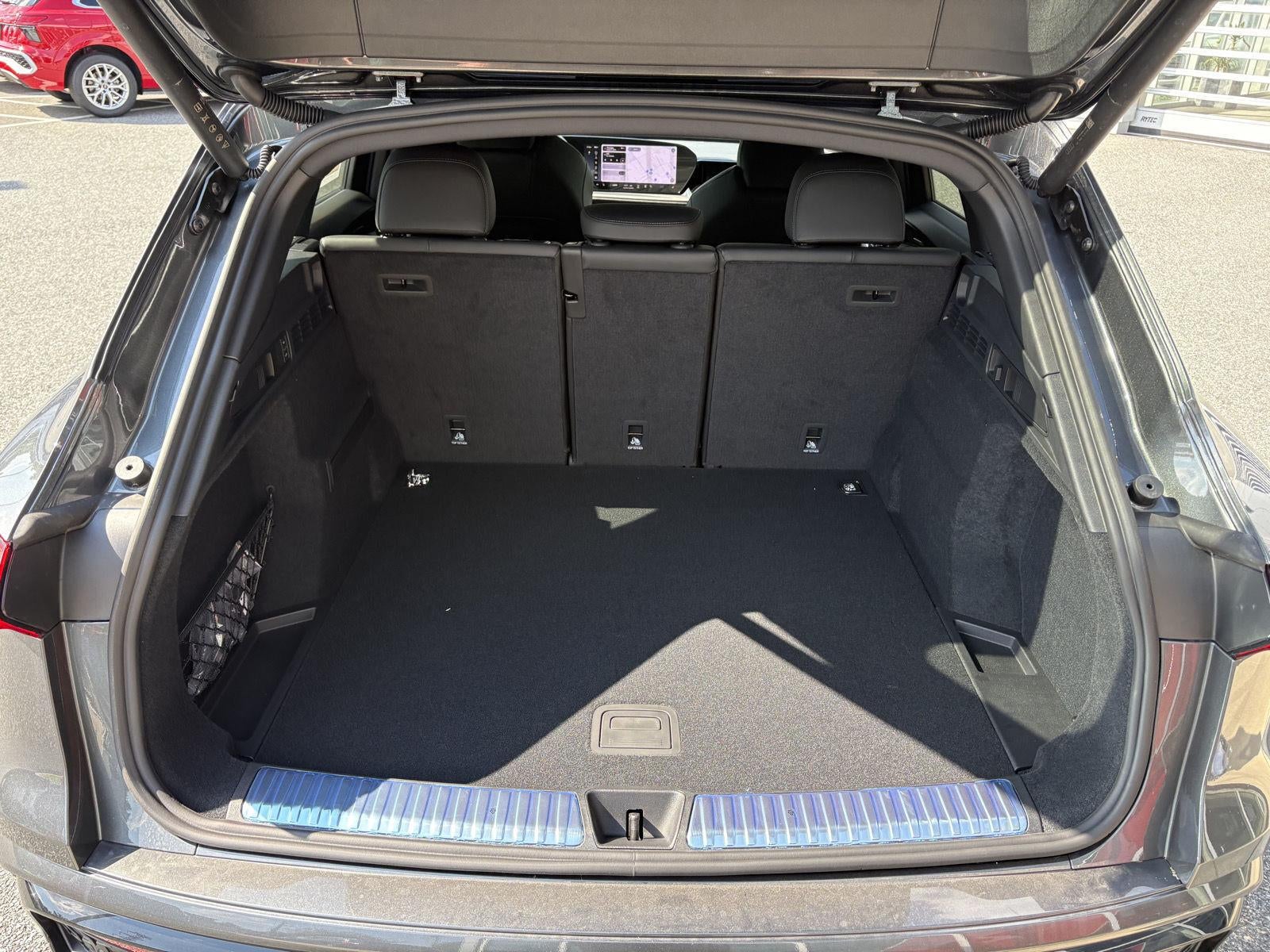 2026 Audi SQ5 Premium Plus