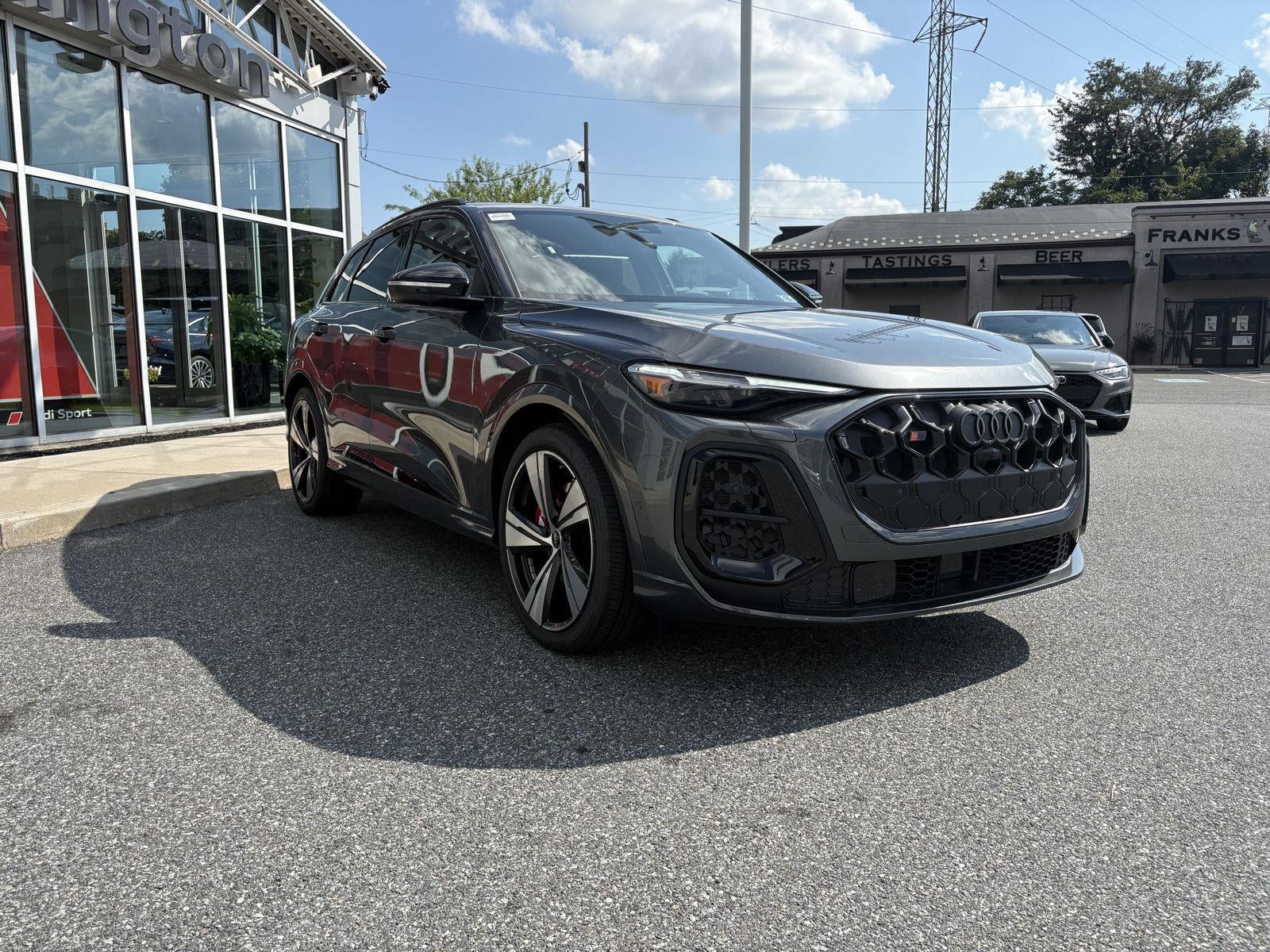 2026 Audi SQ5 Premium Plus