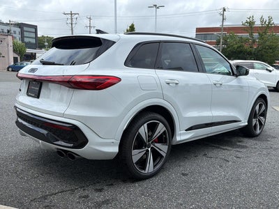 2026 Audi SQ5 Premium Plus