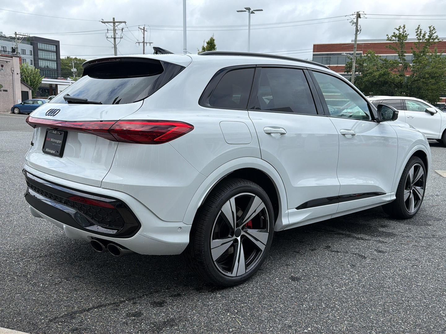 2026 Audi SQ5 Premium Plus
