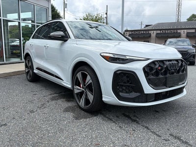 2026 Audi SQ5 Premium Plus