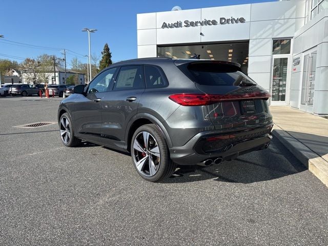 2026 Audi SQ5 Premium Plus quattro