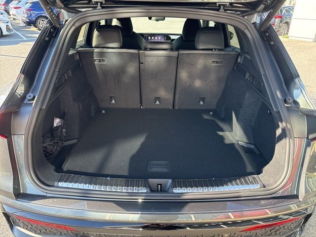 2026 Audi SQ5 Premium Plus quattro