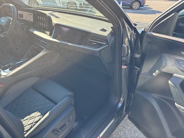 2026 Audi SQ5 Premium Plus quattro