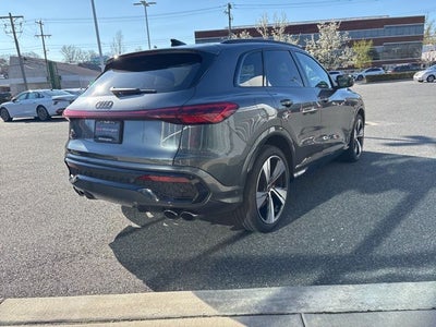 2026 Audi SQ5 Premium Plus quattro