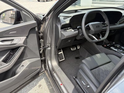 2027 Audi SQ6 e-tron Premium Plus
