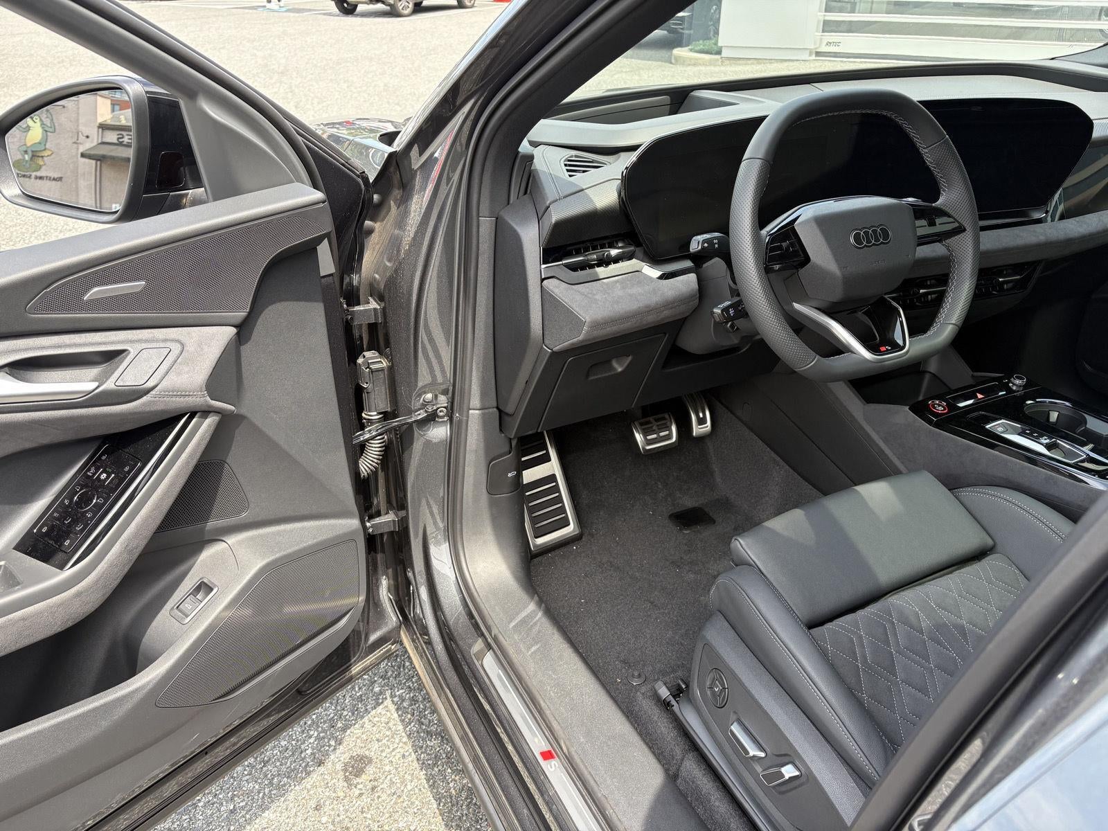 2027 Audi SQ6 e-tron Premium Plus