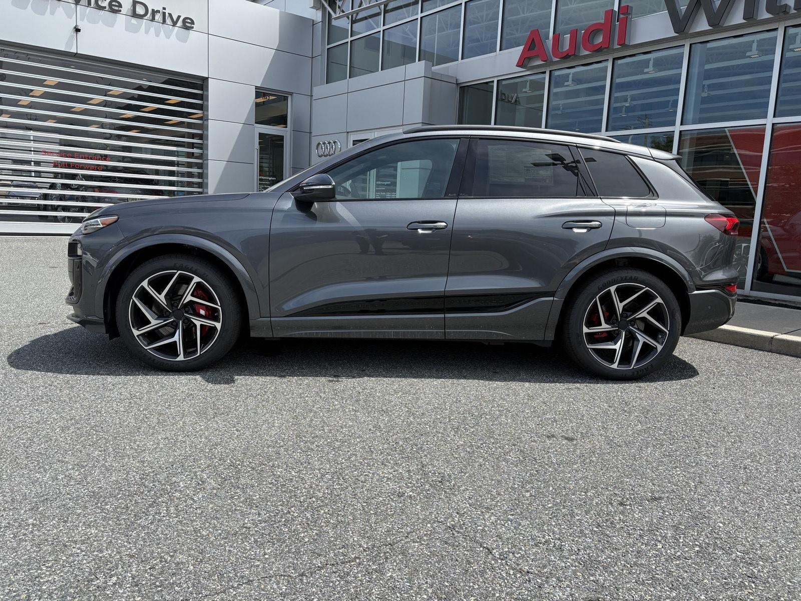 2027 Audi SQ6 e-tron Premium Plus