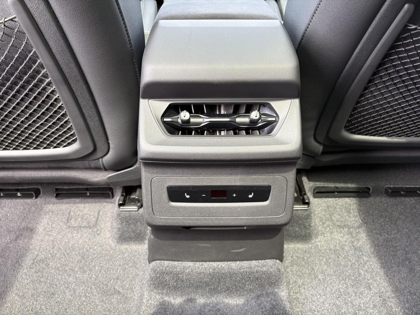 2027 Audi SQ6 e-tron Premium Plus