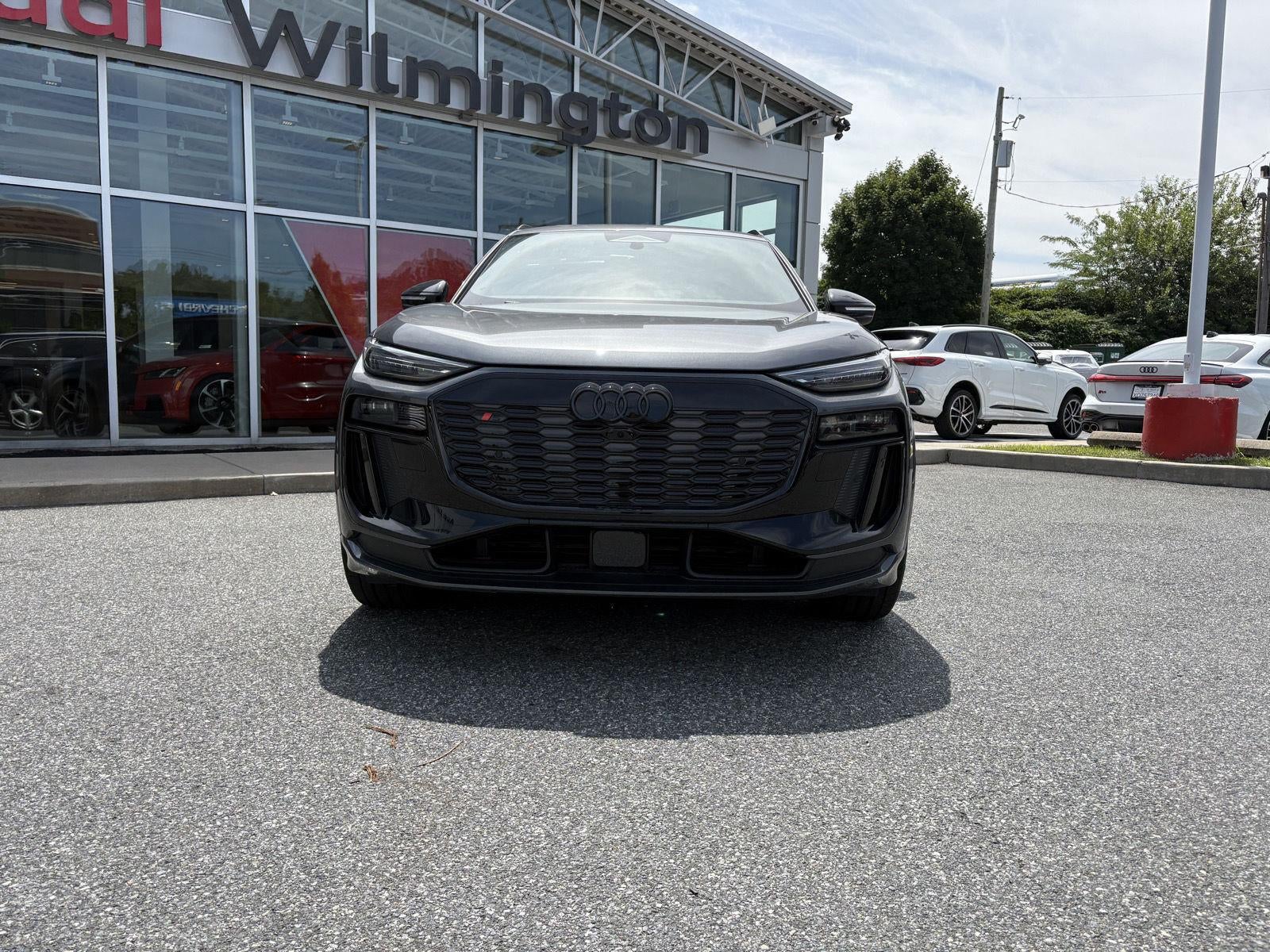 2027 Audi SQ6 e-tron Premium Plus