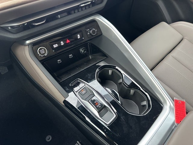 2025 Audi Q5 2.0T Premium Plus quattro