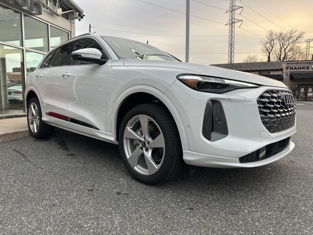 2025 Audi Q5 2.0T Premium Plus quattro