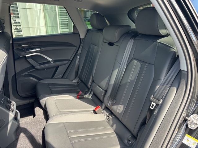 2026 Audi Q5 2.0T Premium Plus quattro