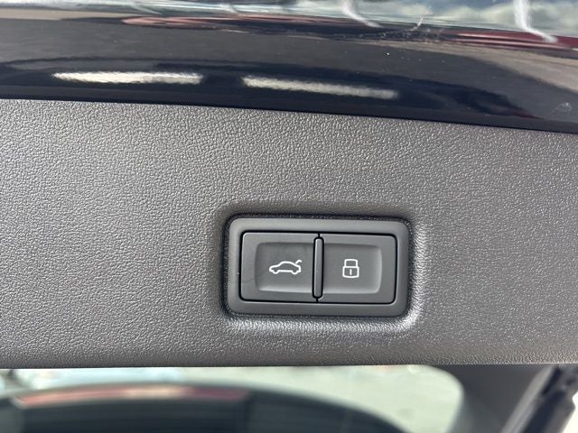 2026 Audi Q5 2.0T Premium Plus quattro