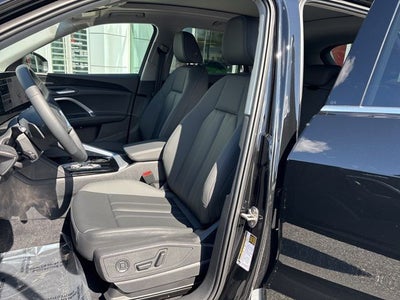 2026 Audi Q5 2.0T Premium Plus quattro