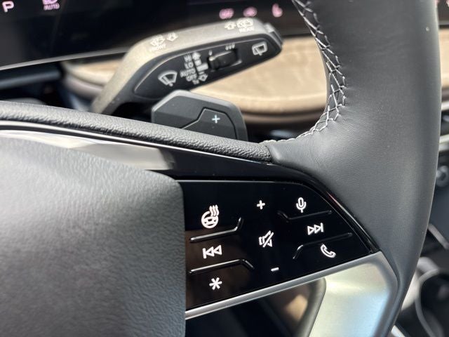 2025 Audi Q5 2.0T Premium Plus quattro