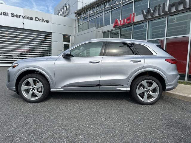 2026 Audi Q5 2.0T Premium Plus quattro