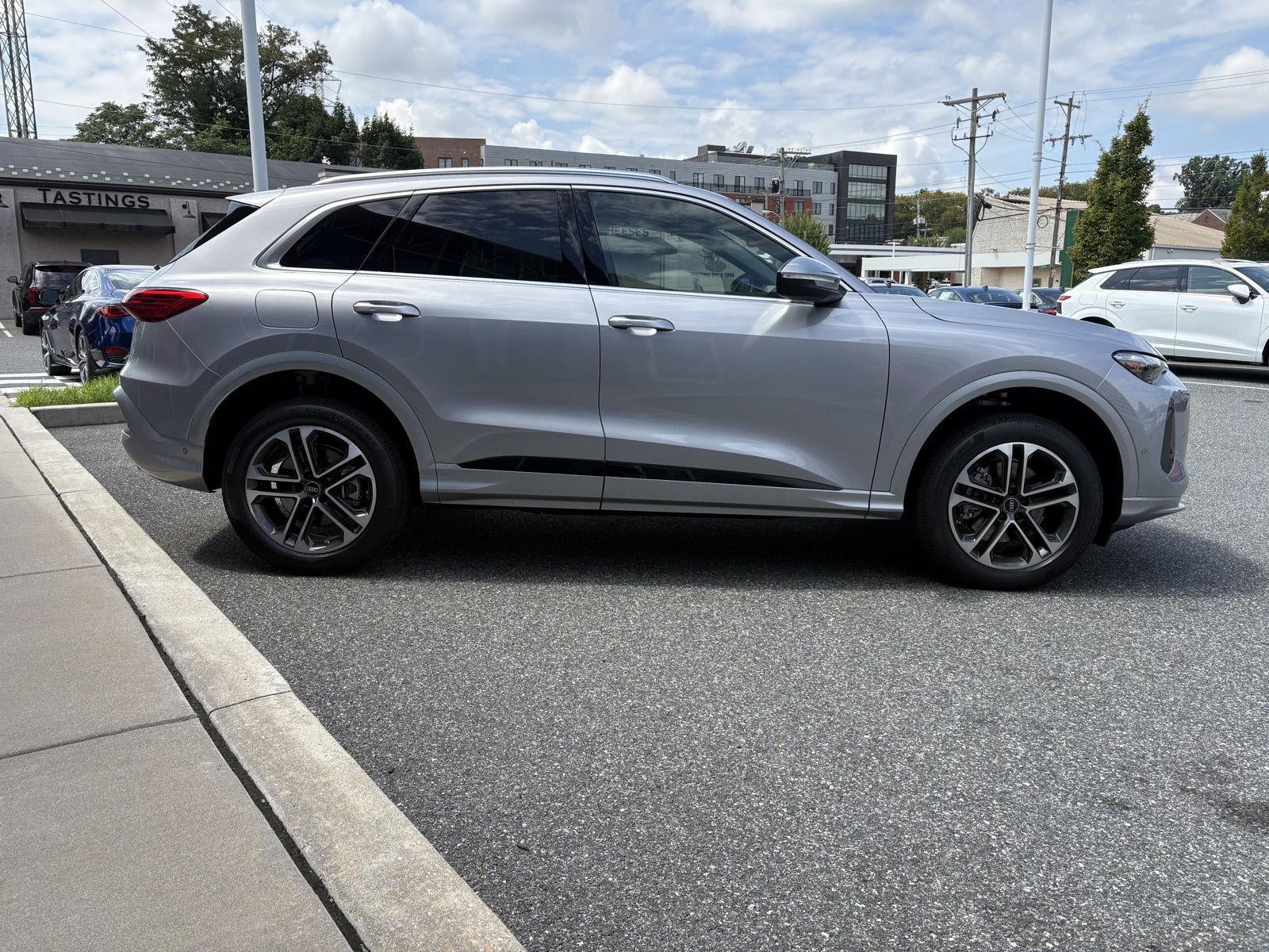 2026 Audi Q5 Premium Plus