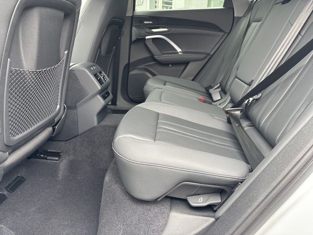 2026 Audi Q5 2.0T Premium Plus quattro