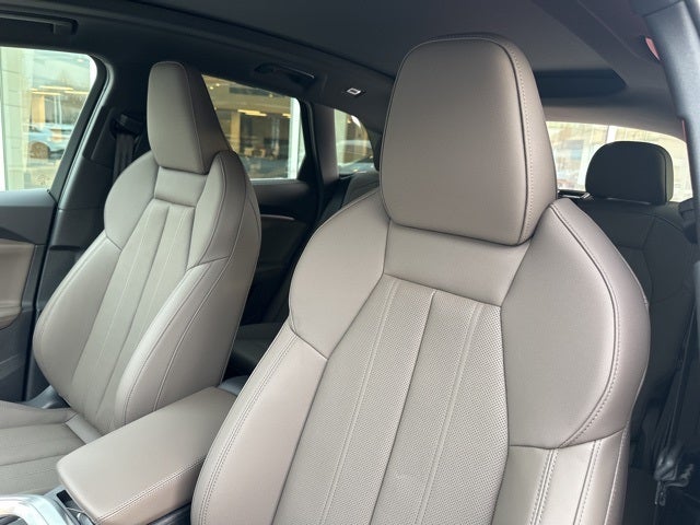 2025 Audi Q5 2.0T Premium Plus quattro