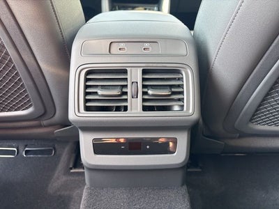 2026 Audi Q5 2.0T Premium Plus quattro