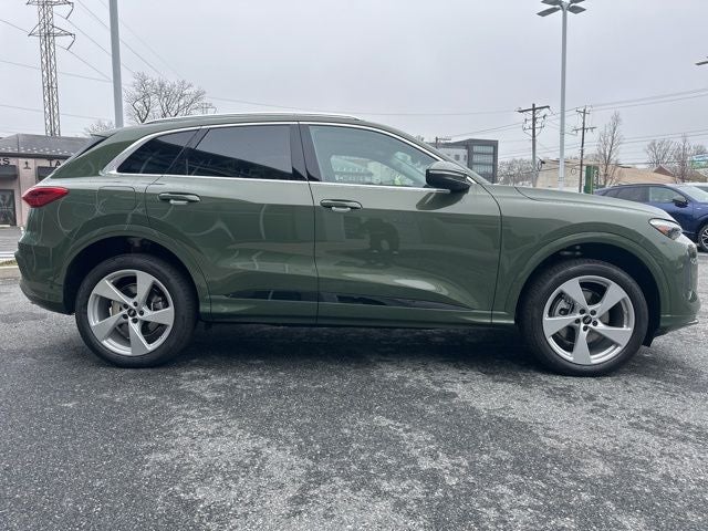 2026 Audi Q5 2.0T Premium Plus quattro