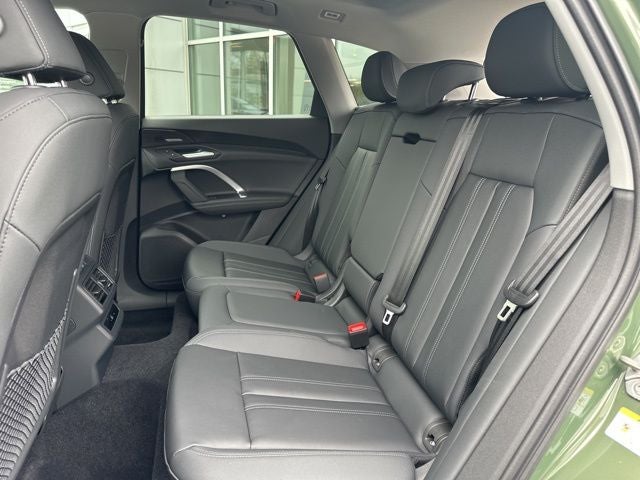 2026 Audi Q5 2.0T Premium Plus quattro