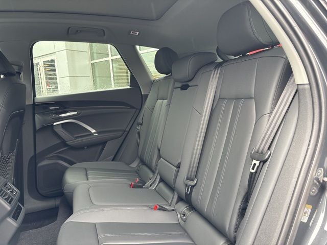 2025 Audi Q5 2.0T Premium Plus quattro