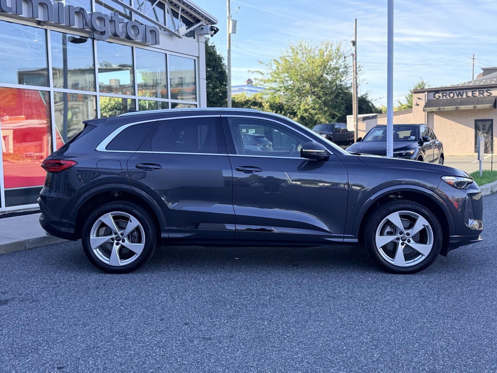 2025 Audi Q5 Premium Plus