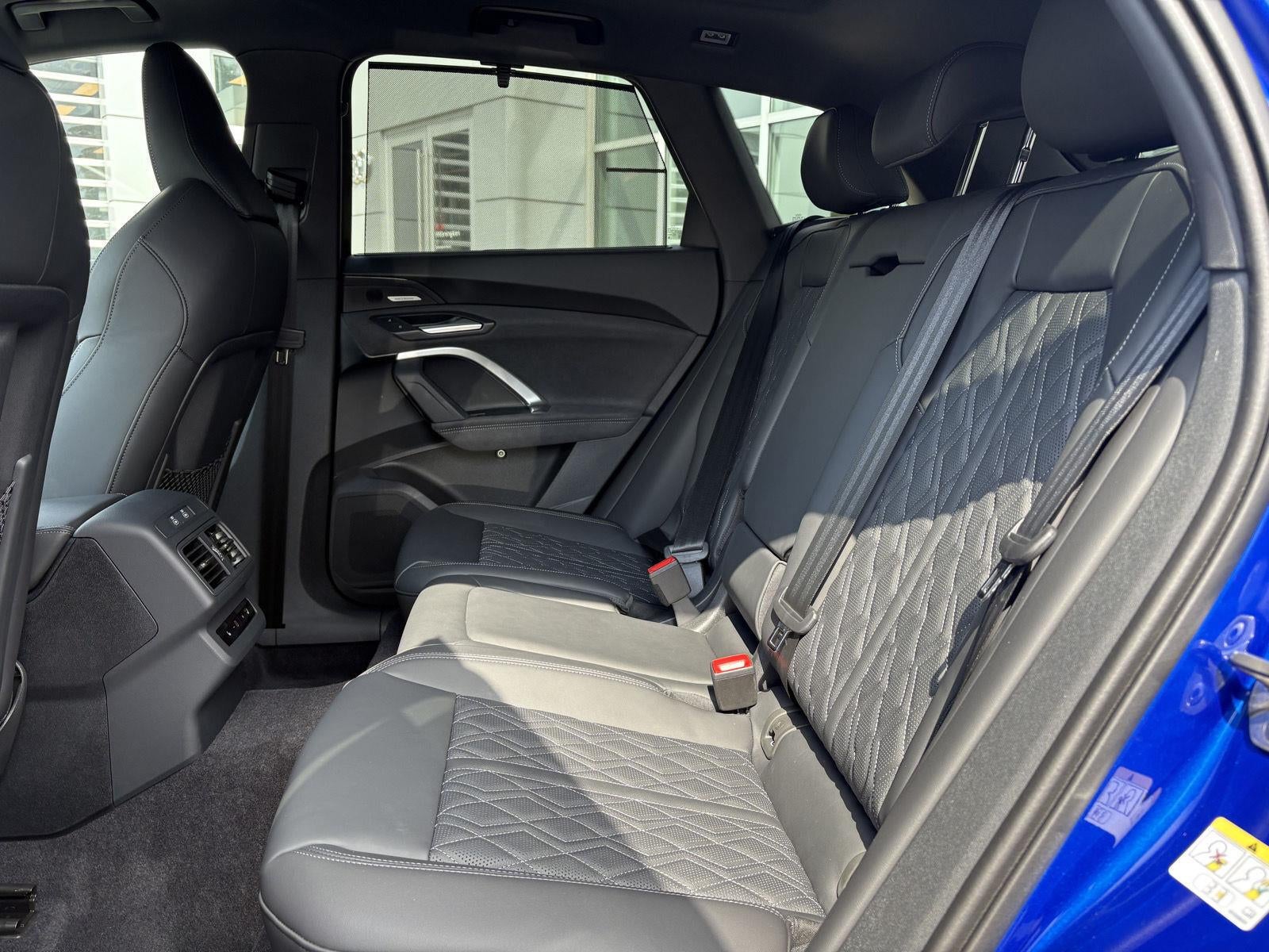 2026 Audi SQ5 Prestige