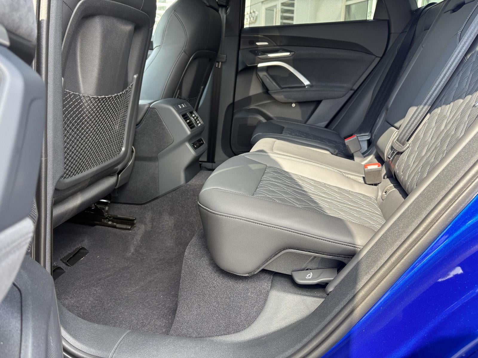 2026 Audi SQ5 Prestige