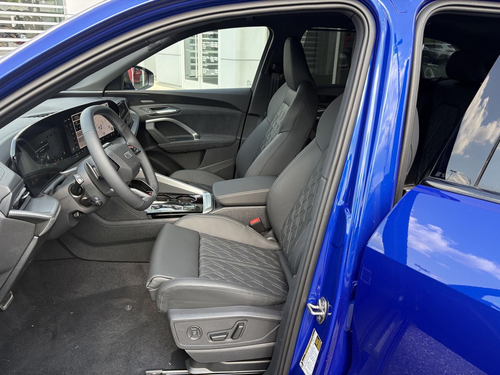 2026 Audi SQ5 Prestige