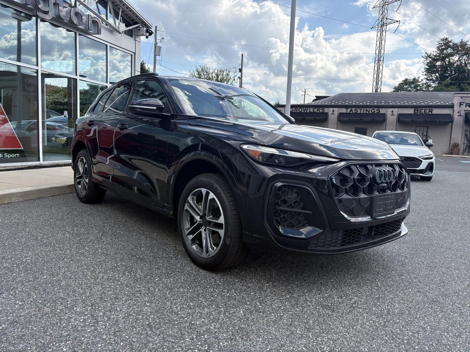 2026 Audi Q5 Premium