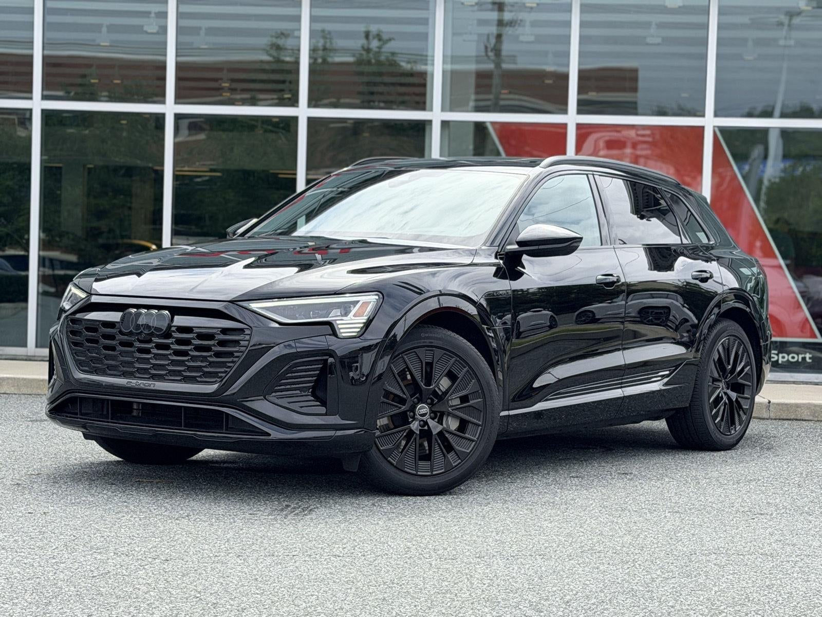 2024 Audi Q8 e-tron Prestige